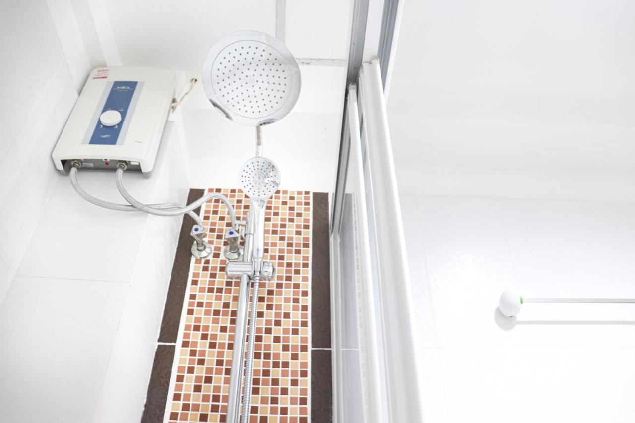 Baansabai Ramaiv Aparthotel Bangkok Ngoại thất bức ảnh