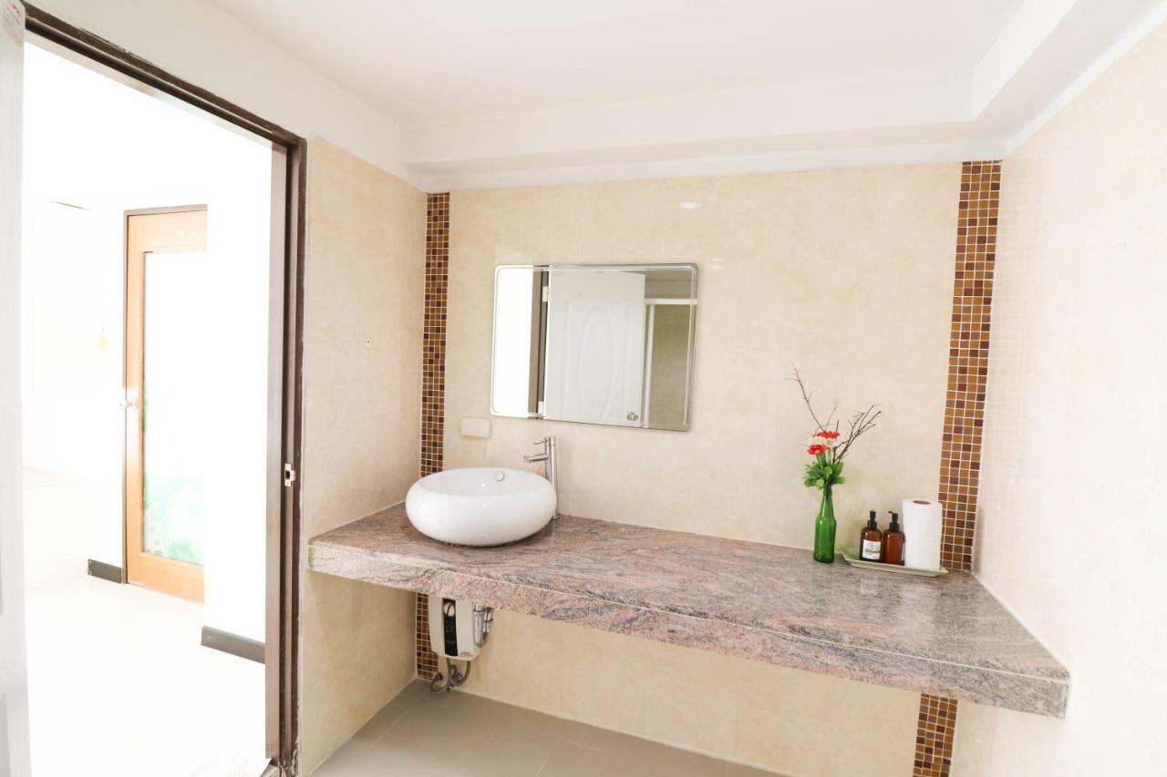 Baansabai Ramaiv Aparthotel Bangkok Ngoại thất bức ảnh